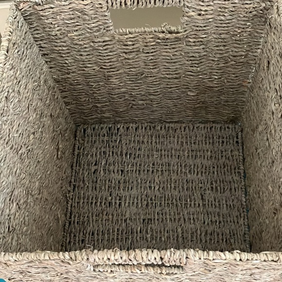 NIB Huntington Home Collapsible Sea Grass Basket, 13” x 13” x 13” - Picture 4 of 14